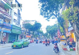 Hạ chào 8 tỷ 5 còn 5 tỷ 650tr  nhà 4 tầng mặt tiền Hà Huy Tập sát Điện Biên Phủ bán gấp