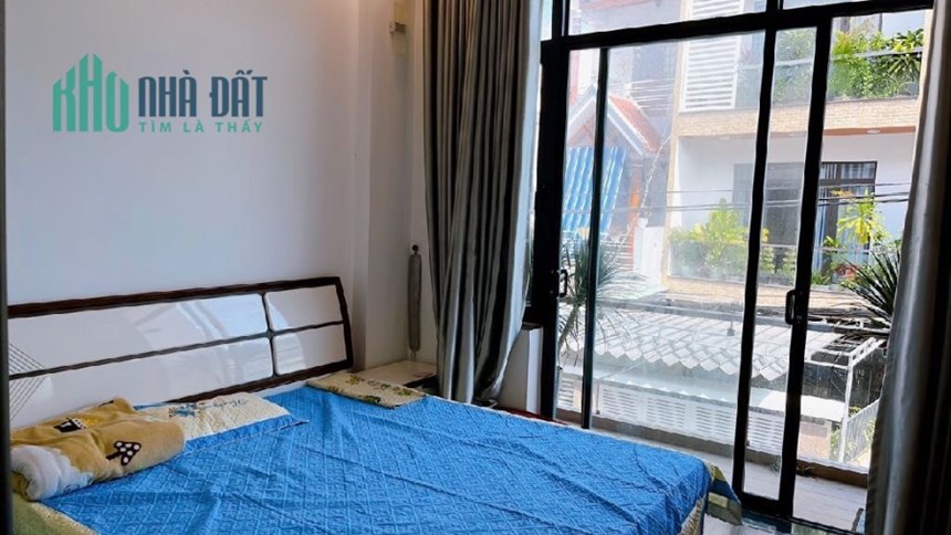 Hạ chào 8 tỷ 5 còn 5 tỷ 650tr  nhà 4 tầng mặt tiền Hà Huy Tập sát Điện Biên Phủ bán gấp