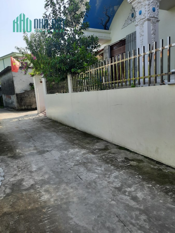 Chính chủ cần chuyển nhượng lô góc siêu đẹp 2 mặt tiền ô tô đỗ tận đất tại Lê Thiện, An Dương