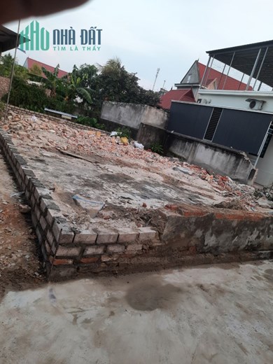 Chính chủ cần chuyển nhượng lô góc siêu đẹp 2 mặt tiền ô tô đỗ tận đất tại Lê Thiện, An Dương