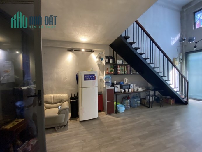 MTNB đường 12m PHAN ĐÌNH PHÙNG, Q.Tân Phú. 4x14, 5 tầng. Giá 8.2 tỷ TL