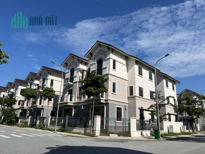 Bán biệt thự vườn Centa City VSIP giá nhỉnh 6 tỷ cách Hà Nội 12km