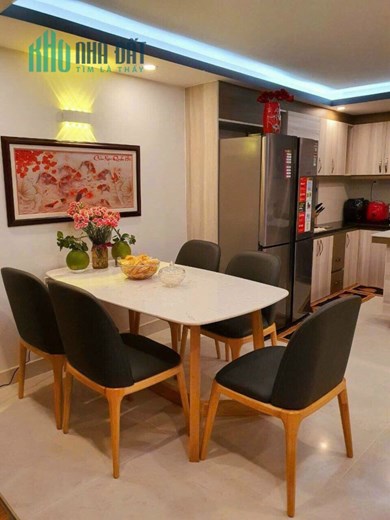 KHU ĐANG SỐNG, NHÀ TUYỆT ĐẸP NGAY TÂN SƠN NHÌ-ĐỘC LẬP. GIÁ 9.5 TỶ TL