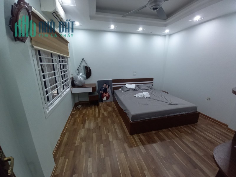 Bán nhà riêng lô góc phố Nguyễn Lân Thanh Xuân 35mx5T 3 ngủ nhà đẹp ở ngay gần phố nhỉnh 4 tỷ