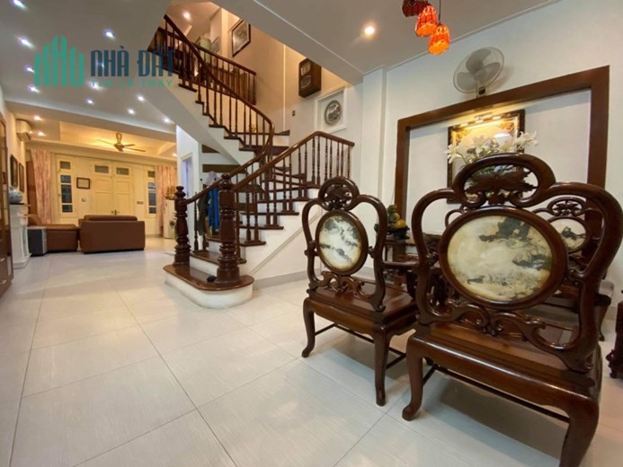 Bán nhà ngõ 61 Phạm Tuấn Tài, cầu Giấy 50m² x 6 T x MT 4.5m x giá nhỉnh 12 tỷ. KD, nhà đẹp