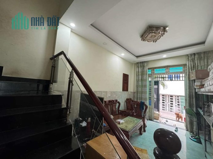 Bán nhà đường số 2 Bình Hưng Hòa 4x14 trệt 3 lầu đẹp như mới gần chợ,trường học, Eon Tân Phú giá rẻ