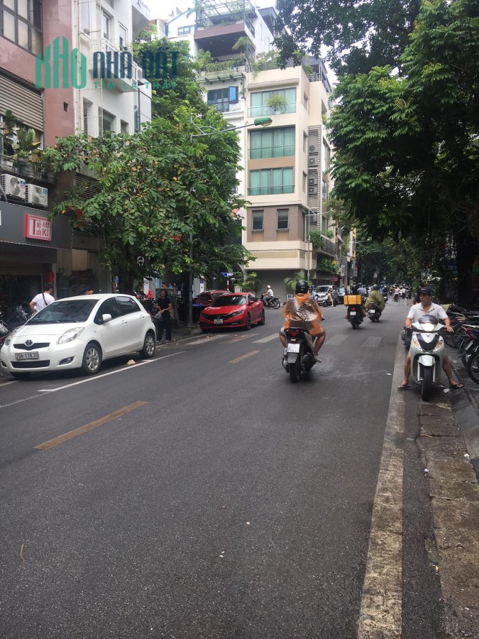 Bán nhà mặt phố Triệu Việt Vương 191m², 3 tầng, MT 7.7m, Chào Giá 122 tỷ Hai Bà Trưng. Chi tiết