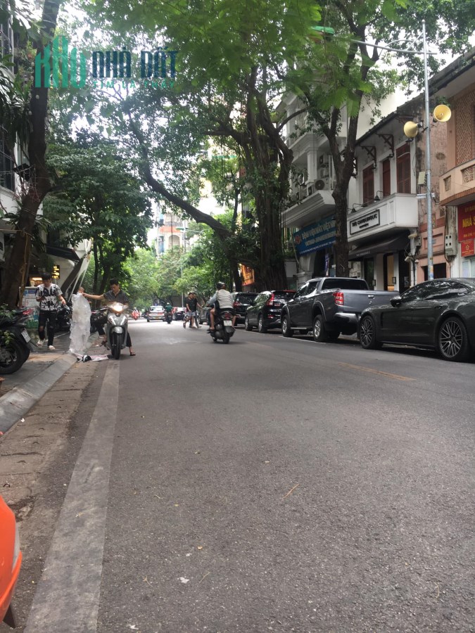 Bán nhà mặt phố Triệu Việt Vương 191m², 3 tầng, MT 7.7m, Chào Giá 122 tỷ Hai Bà Trưng. Chi tiết