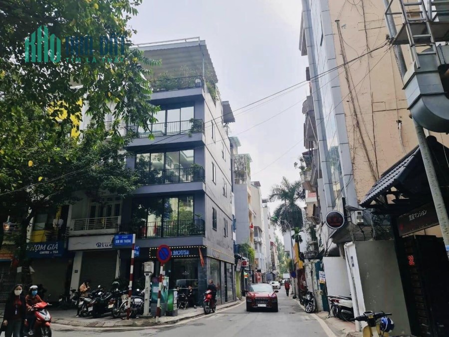 Bán nhà mặt phố Linh Lang 58m², 5 tầng, MT 5.9m, Chào giá 23.5 tỷ Ba Đình. Chi tiết liên hệ :