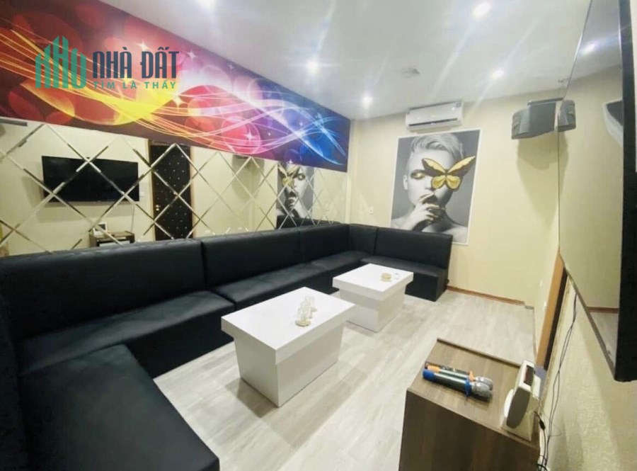 Bán nhà mặt phố Linh Lang 58m², 5 tầng, MT 5.9m, Chào giá 23.5 tỷ Ba Đình. Chi tiết liên hệ :