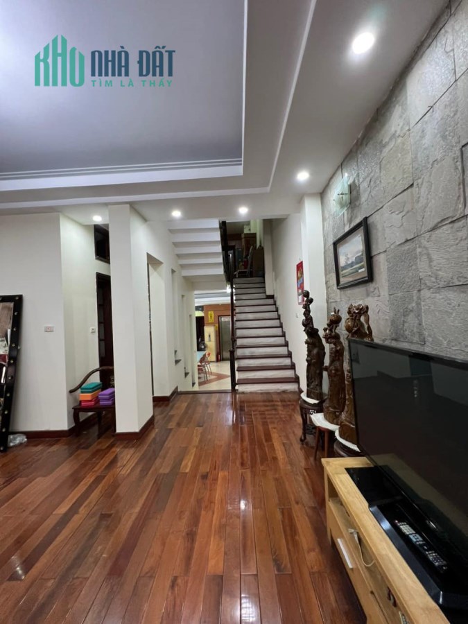 O94lO7l689 Bán nhà mặt phố Yên Bái 1, 93m², 6 tầng, MT 5.9m, Chào giá 37 tỷ Hai Bà Trưng. mua mua