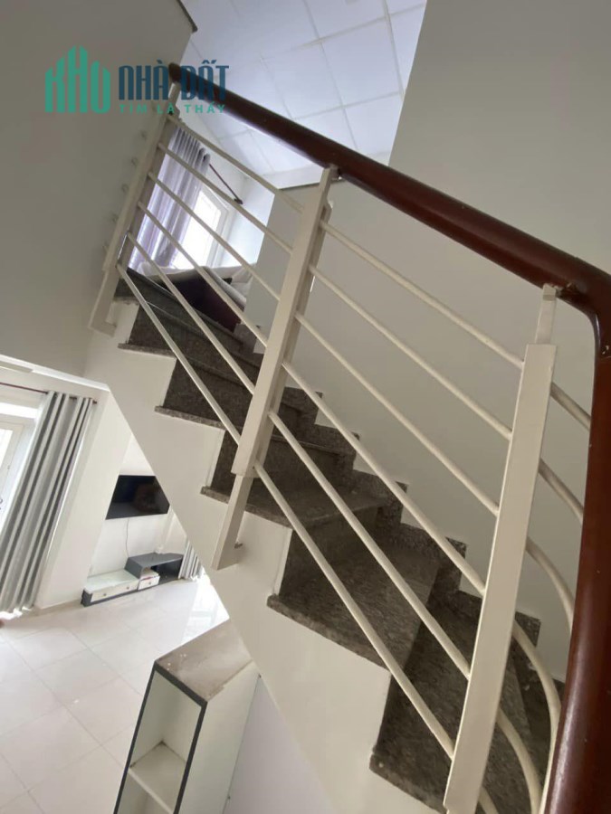 70m2 MẶT TIỀN XE HƠI GIÁ CHỈ 6 TỶ 5 - QUANG TRUNG - P10 - GÒ VẤP. 
 - NGAY KHU VIP HẠNH THÔNG TÂY