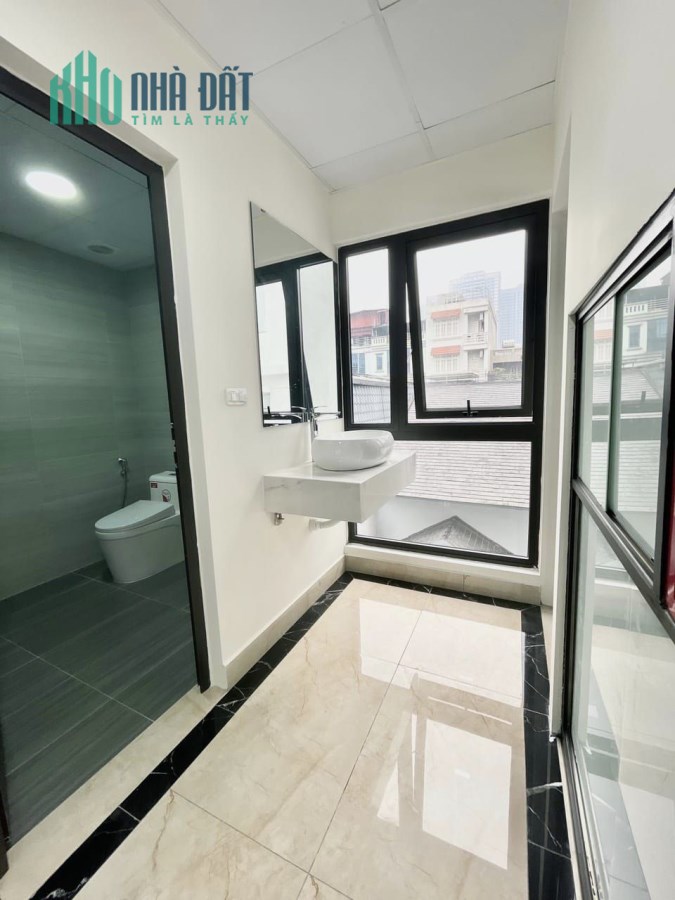 Bán nhà Trần Quý Kiên 90m², 6 tầng, MT 6.6m, giá 39.5 tỷ Cầu Giấy. MUA Liên hệ : O94lO7l689