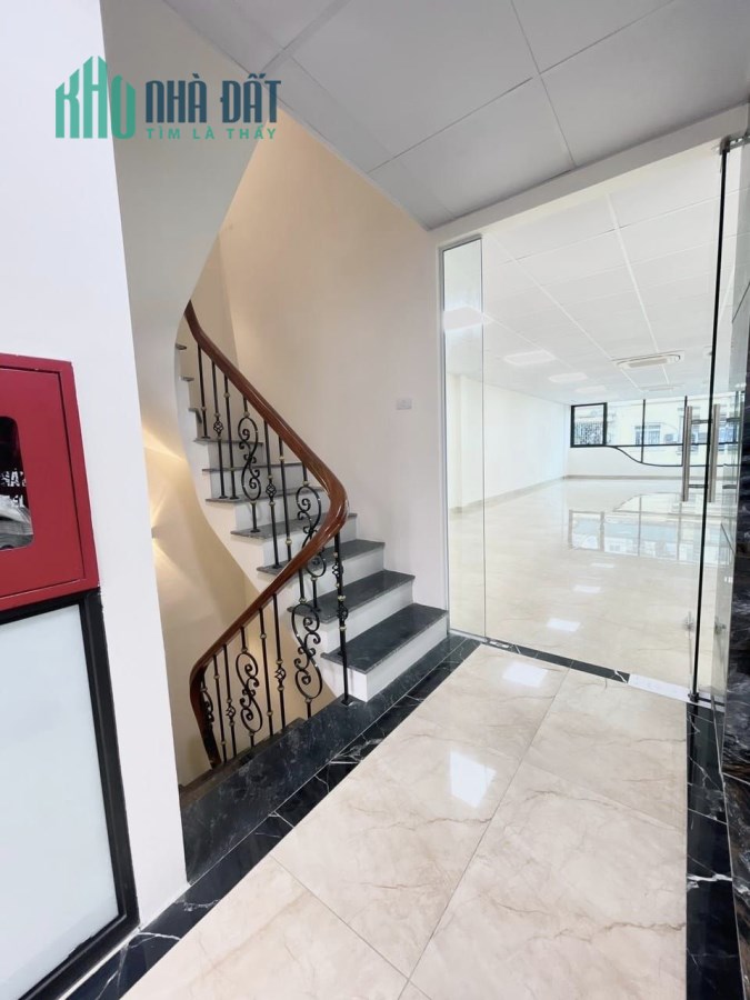Bán nhà Trần Quý Kiên 90m², 6 tầng, MT 6.6m, giá 39.5 tỷ Cầu Giấy. MUA Liên hệ : O94lO7l689