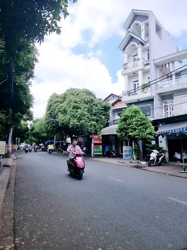 HOT HOT HOT CHÍNH CHỦ CẦN BÁN NHÀ MẶT TIỀN KINH DOANH ĐẮT ĐỊA ĐƯỜNG CỐNG LỞ, PHƯỜNG 15, TÂN BÌNH -