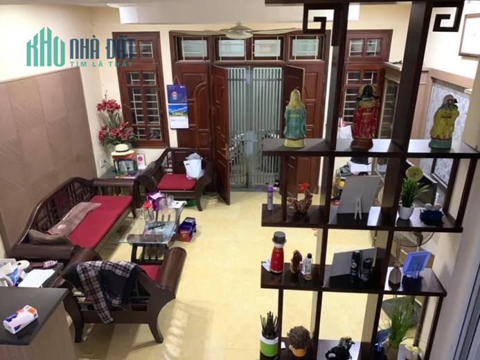 Bán nhà Tôn Thất Tùng 52m x 4T  MT 5.8m giá 5.8 tỷ