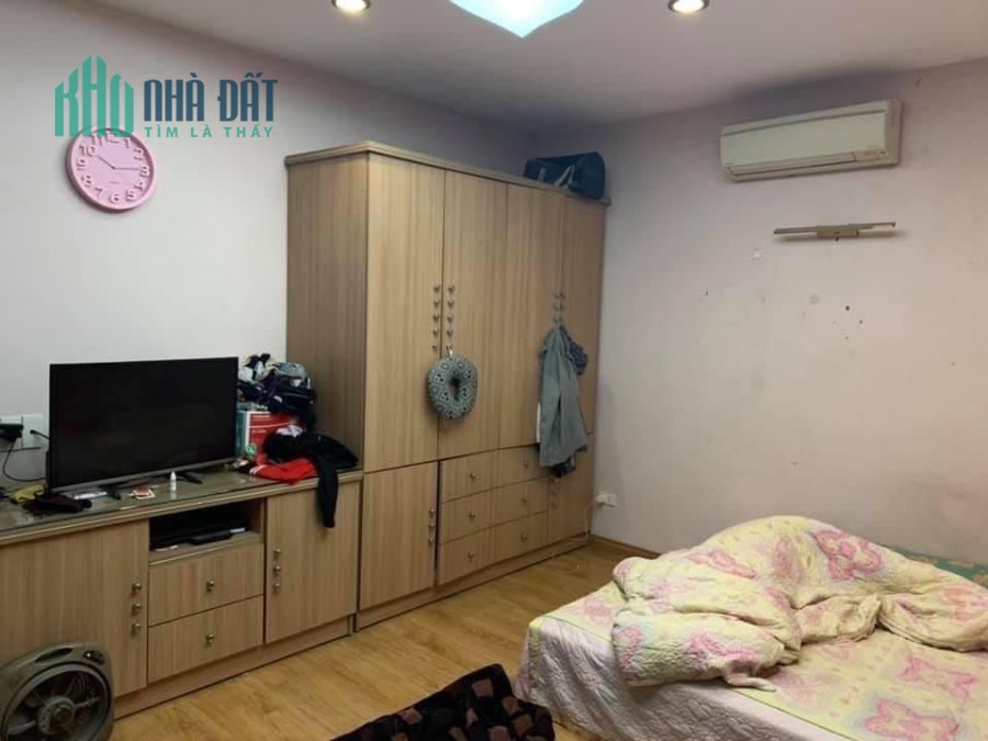 Bán nhà Tôn Thất Tùng 52m x 4T  MT 5.8m giá 5.8 tỷ