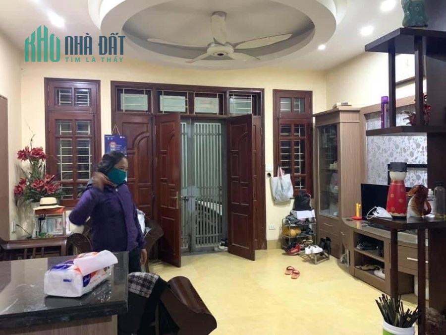 Bán nhà Tôn Thất Tùng 52m x 4T  MT 5.8m giá 5.8 tỷ