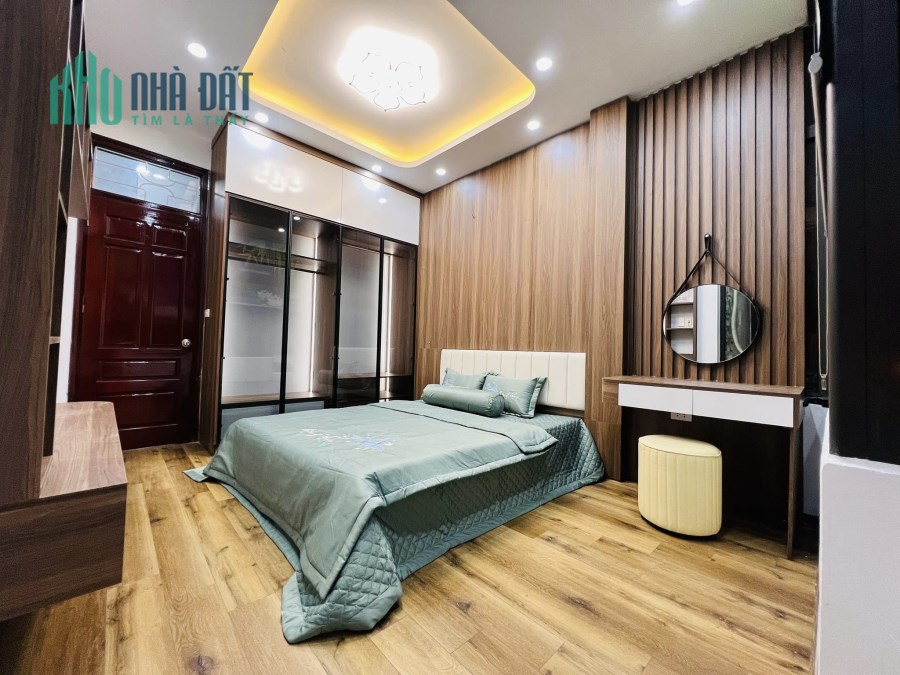 BÁN NHÀ MẶT NGÕ THÔNG NHÀ 5 TẦNG GẦN MẶT PHỐ LÊ TRỌNG TẤN KINH DOANH BUÔN BÁN MỞ VĂN PHÒNG CÔNG TY