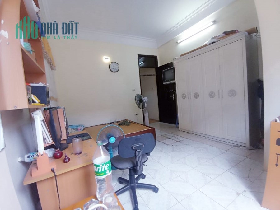 Bán nhà mặt phố Đặng Tiến Đông 54m², 4 tầng, MT 8m, giá 18.5 tỷ Đống Đa. MUA Liên hệ : O94lO7l689
