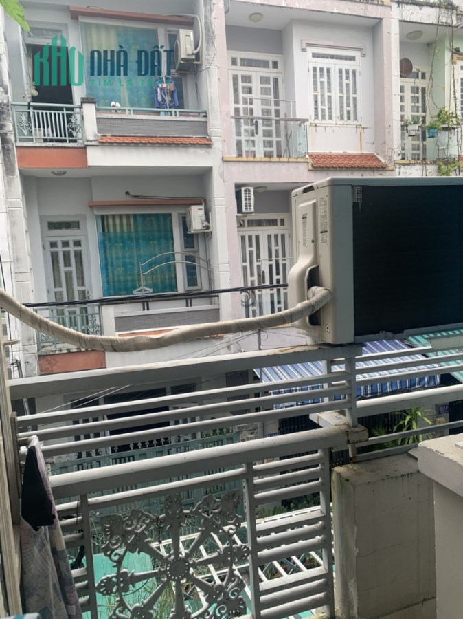 NHÀ NGỘP 4T HƯƠNG LỘ 2 BÌNH TÂN OTO VÀO NHÀ 55M2, 5.X TỶ TL 0948362610