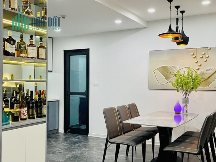 Chính chủ mua cho e trai nhưng cậu chưa về nước nên quyết định giao bán một siêu phẩm cực đẹp, nội
