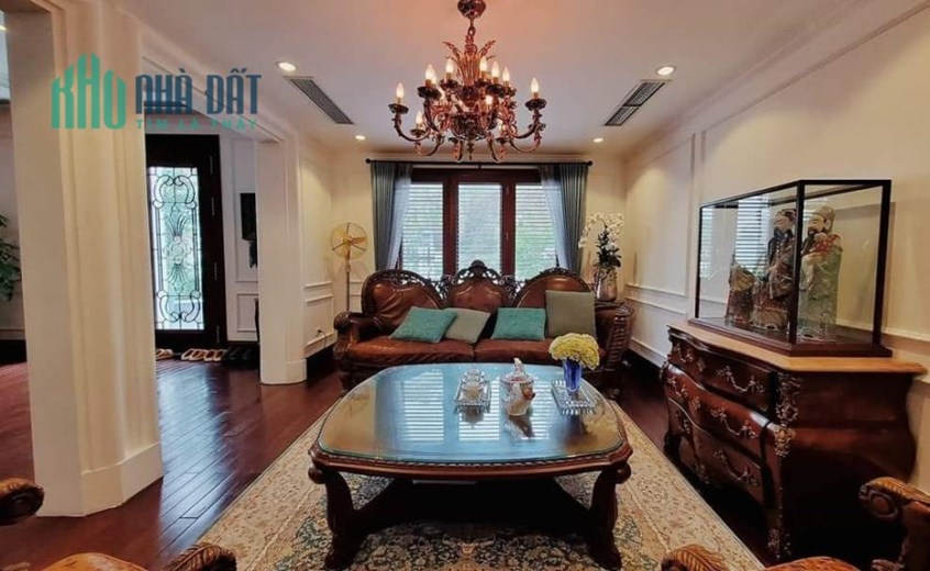 Biệt thự mặt đường Lưu Khánh Đàm, Nguyễn Văn Ninh KĐT Việt Hưng view công viên 268m2 chỉ 46.8 tỷ.