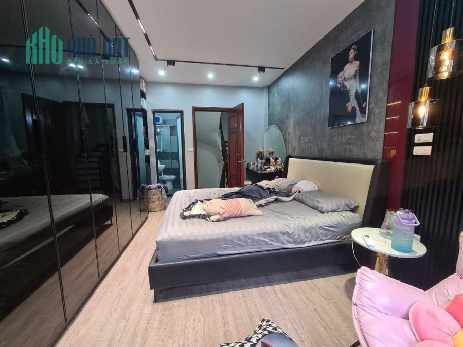 💥NỘI THẤT 5 SAO💥Bán nhà Trần Trái Tông 36m*5T, xe 5 tạ đỗ cổng, 40m ra phố, 5.9 tỷ