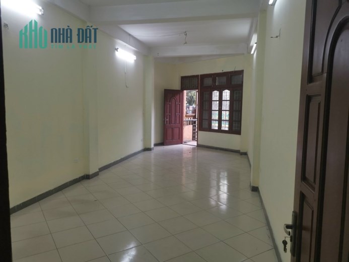Chính Chủ Nhờ Cho Thuê Nhà Nguyên Căn Kinh doanh mặt phố Lê Thanh Nghị, HBT