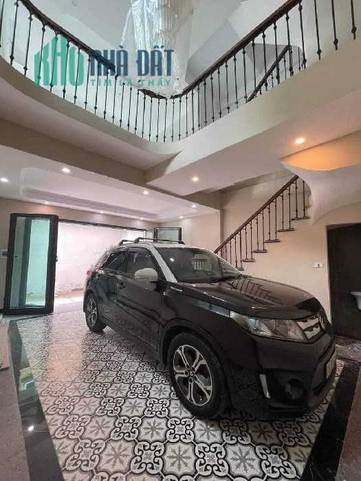 Nhà Ngọc Trì Thạch Bàn , Long Biên 45M x 6T  , Gara Ô Tô , Sát Ô Tô Tránh , Lô Góc . Giá 5 Tỷ
