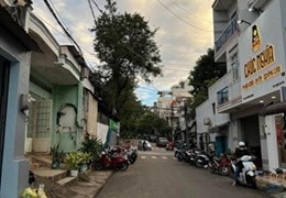 Cho thuê cả nhà mặt tiền Lê Hồng Phong, TP.Buôn Ma Thuột phù hợp KD, VP; 7tr/th; 0932582332