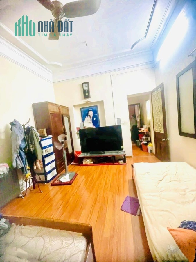 Cần Bán Nhà Thịnh Hào1 KD ÔTô  52m 5Tg MT 4m hơn 9 tỷ LHCC.