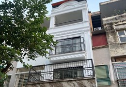 CHÍNH CHỦ BÁN NHÀ PHỐ LÊ TRỌNG TẤN, HÀ ĐÔNG MẶT VƯỜN HOA, VỊ TRÍ ĐẸP KINH DOANH TỐT.