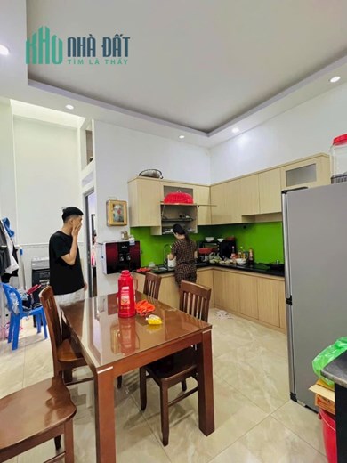 Định Cư Mỹ Gấp Bán Nhà Đất Thánh, Giáp Quận 10, 92m2, 5 Tầng, Dòng Tiền 30tr, Nhỉnh 17 Tỷ