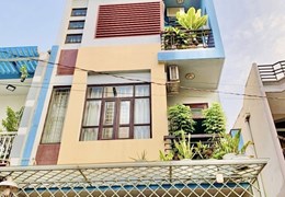 BÁN NHÀ HXH THÔNG 4TẦNG 5Mx14M 5PN - ĐƯỜNG TÂN QUÝ QUẬN TÂN PHÚ.
