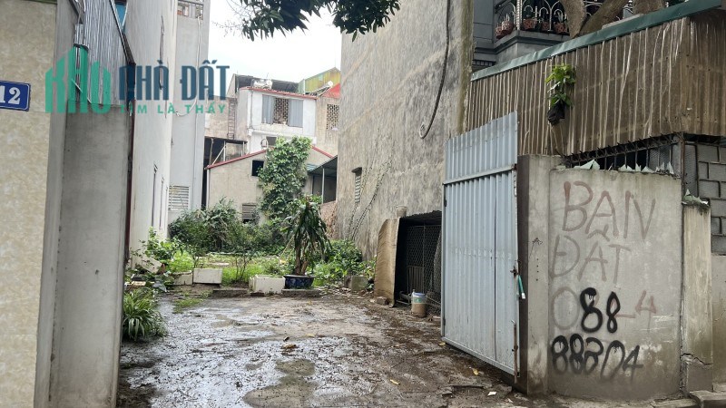 Bán đất Hà Huy Tập, Yên Viên, rộng 48m, mặt tiền: 5m, oto vào đất, chào 2 tỷ 8