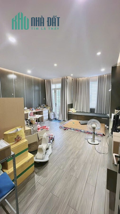 BÁN NHÀ HẺM 8M 5TẦNG 5Mx15M ĐƯỜNG GÒ DẦU QUẬN TÂN PHÚ CHỈ HƠN 10TỶ.