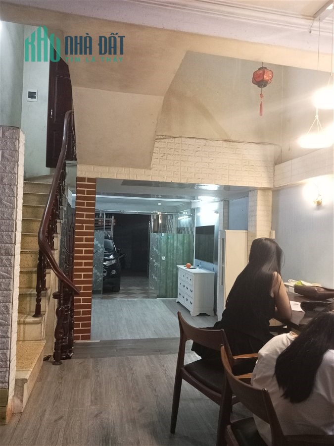 Bán Nhà Phố Tứ Liên Quận Tây Hồ. 70m Xây 4 Tầng Mặt Tiền 4.3m Nhỉnh 12 Tỷ. Cam Kết Ảnh Thật Mô Tả