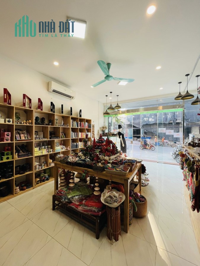 Bán nhà mặt phố Xuân Diệu 40/53m², 4 tầng, MT 4.3m, giá 23.8 tỷ Tây Hồ Cần mua gọi O9 2628 5559