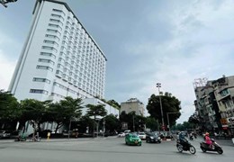 ⚜️ NHÀ MẶT PHỐ LÊ DUẨN, ĐỐNG ĐA, THÔNG SỐ VIP 230M2 3T MT 10M, CHỈ 73 TỶ ⚜️