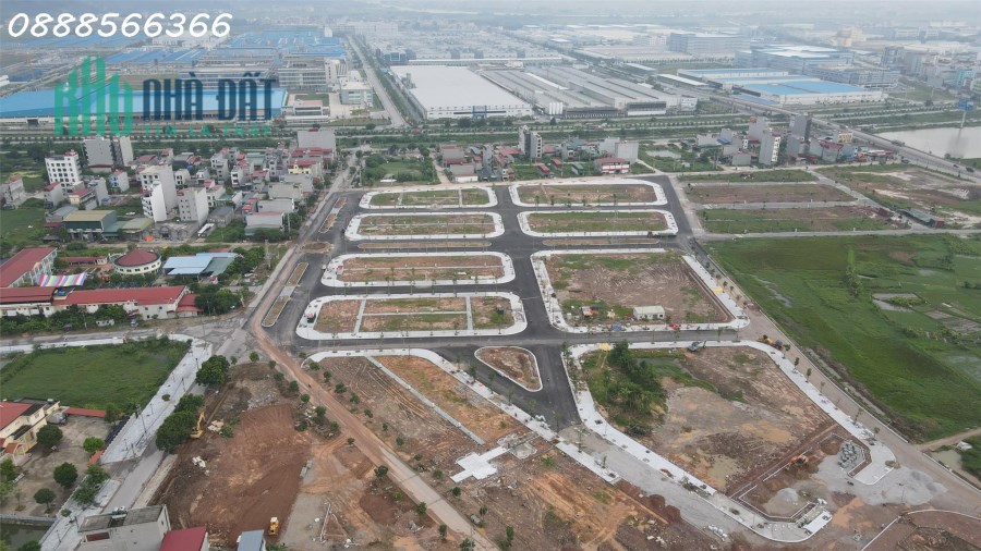 Bán đất nền cạnh khu CN Quang Châu sổ đỏ từng lô