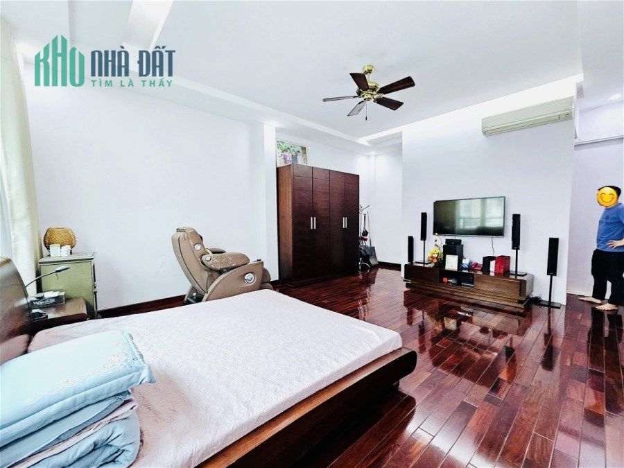 Bán nhà Phố Hoàng Cầu 75m2x6 tầng thang máy, vìa hè ô tô tránh chỉ nhỉnh 25  tỷ