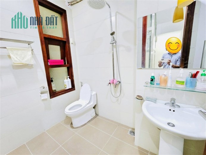 Bán nhà Phố Hoàng Cầu 75m2x6 tầng thang máy, vìa hè ô tô tránh chỉ nhỉnh 25  tỷ