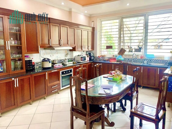 ⚜️ NHÀ MẶT PHỐ NGUYỄN CÔNG HOAN, NGỌC KHÁNH, BA ĐÌNH 60M2 5T MT 4M, CHỈ 24.5 TỶ ⚜️