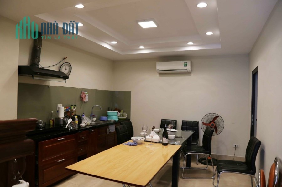 ĐỐC NGỮ PL OTO TRÁNH 52M 5 TẦNG MT5.7M GIÁ CHỈ 14.5 TỶ