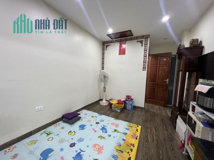 Bán nhà 5 tầng Nguyễn Văn Cừ,Long Biên 31m,oto7 chỗ vào nhà hơn 4,5 tỷ