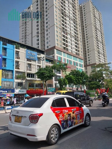 BÁN LUÔN NHÀ TÂN MAI, TRƯƠNG ĐỊNH, Ô TÔ ĐỖ CỬA. DT 40M ×5T CHỈ 4 HƠN 4 TỶ