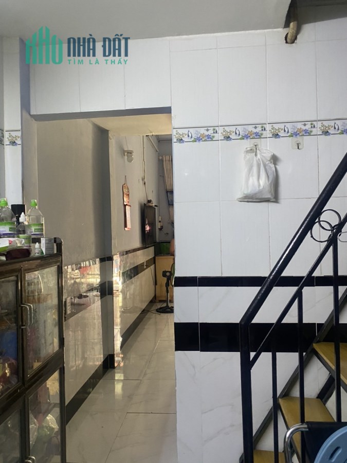 Bán Gấp Nhà Tân Hoà Đông Bình Tân Giáp Q6 24 m2 ,2 Tầng  Nhỉnh 1 tỷx