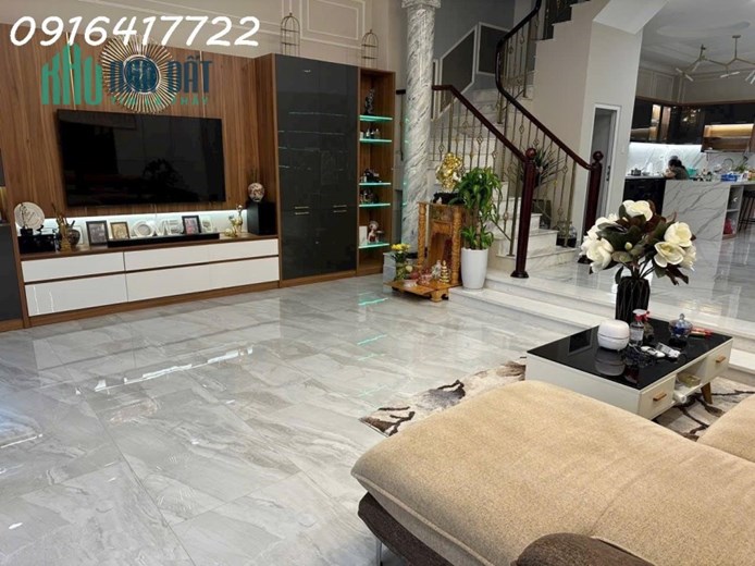 BIỆT THỰ ĐẲNG CẤP HẺM OTO ĐỖ CỬA PHƯỜNG TÂN ĐỊNH Q1, ĐỐI DIỆN CV LÊ VĂN TÁM - 115M2, 5 TẦNG - 5PN,