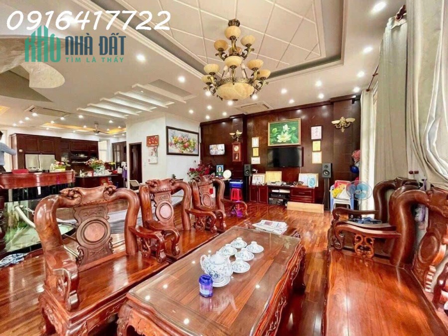 VILLA 224M2 ĐƯỜNG SỐ 10 HIỆP BÌNH CHÁNH THỦ ĐỨC - 4 TẦNG 11x20 CỰC CHẤT, CÓ HỒ BƠI TRÊN CAO CHUẨN
